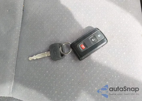 2008 Toyota Prius z USA, uszkodzony, nr VIN JTDKB20UX87696368